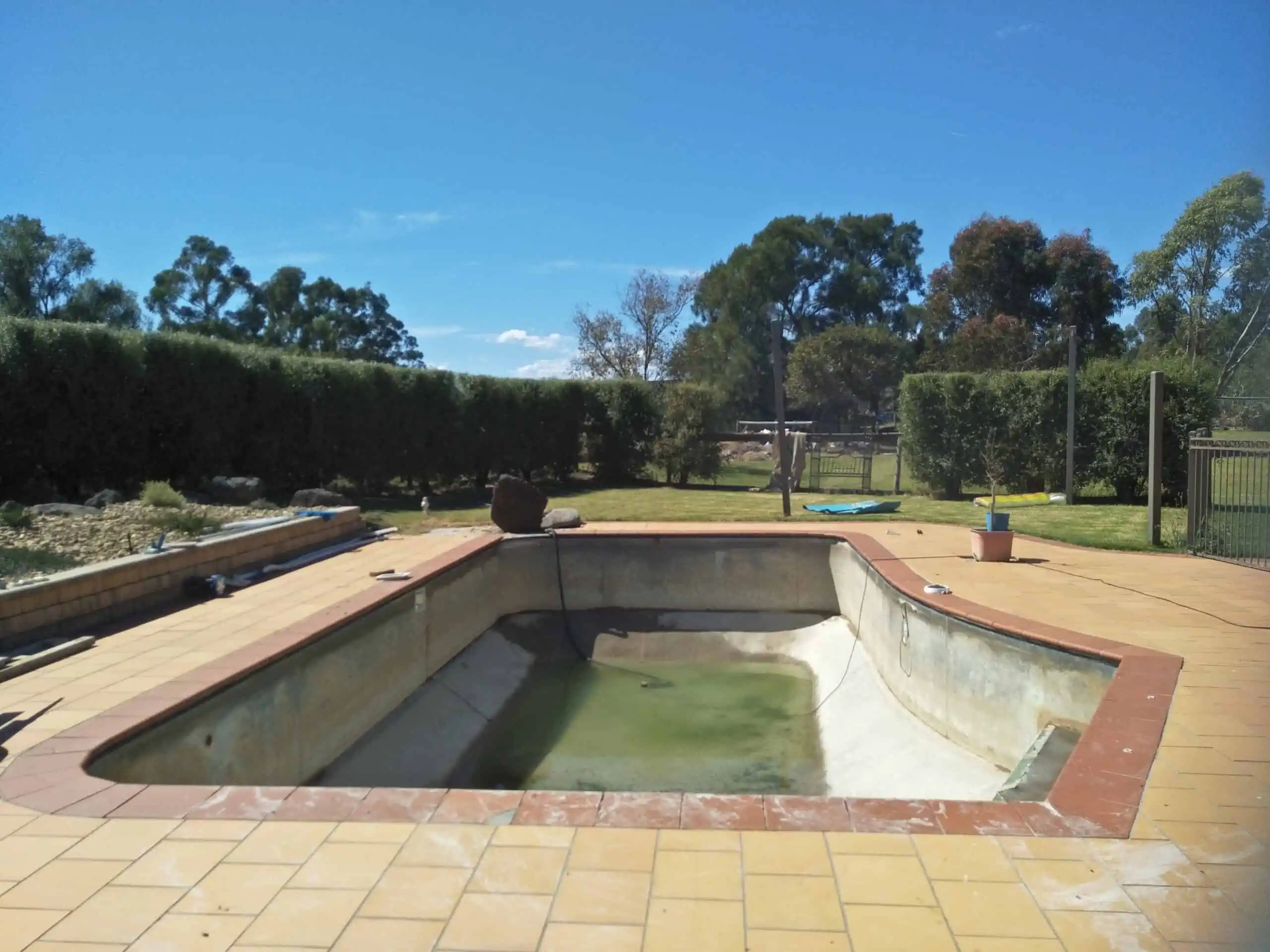 4 Cass ave Croydon Bahama Liner